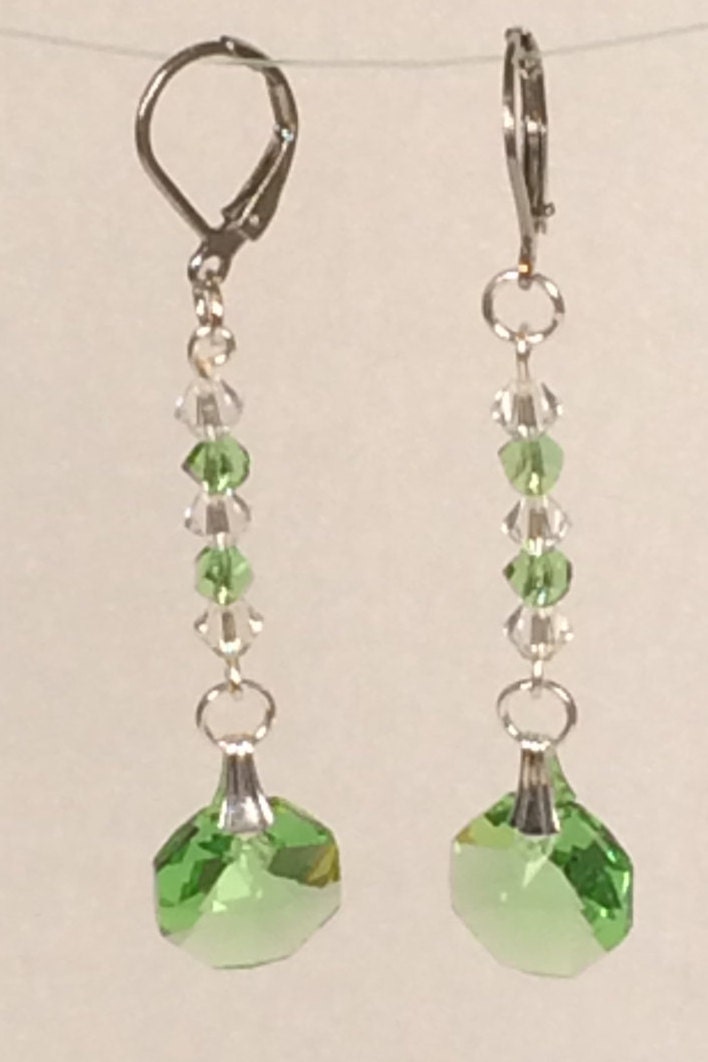 Kristall Peridot Ohrringe Kristall Peridot Ohrringe von HiddenFacetsJewelry