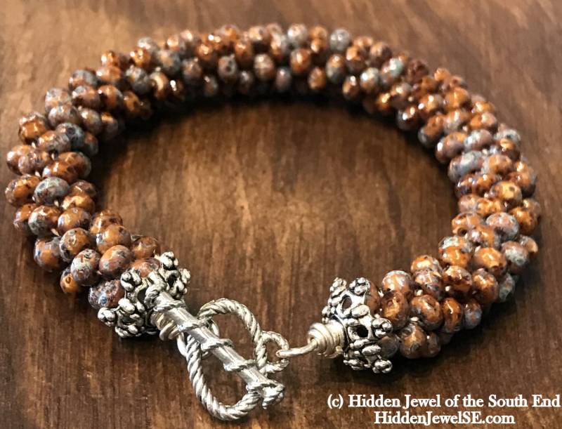 Braune Keramik Häkelarmband Sterling Silber Toggle Armreif von HiddenJewelSE