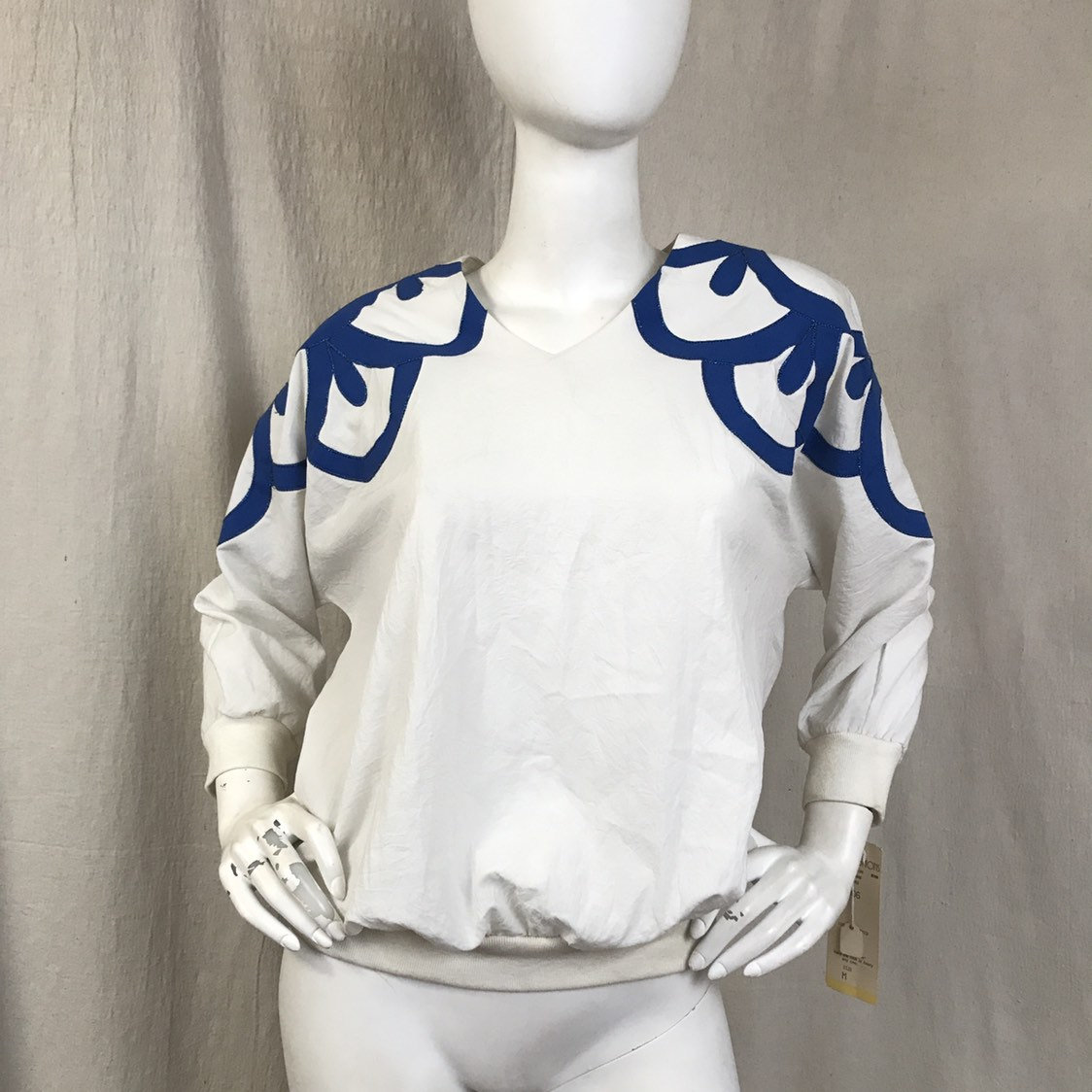 Blaue Applikation Shirt 80Er Jahre Schulterpolster Pullover Langarm Damen Medium Vintage von HiddenRiverFindsCo