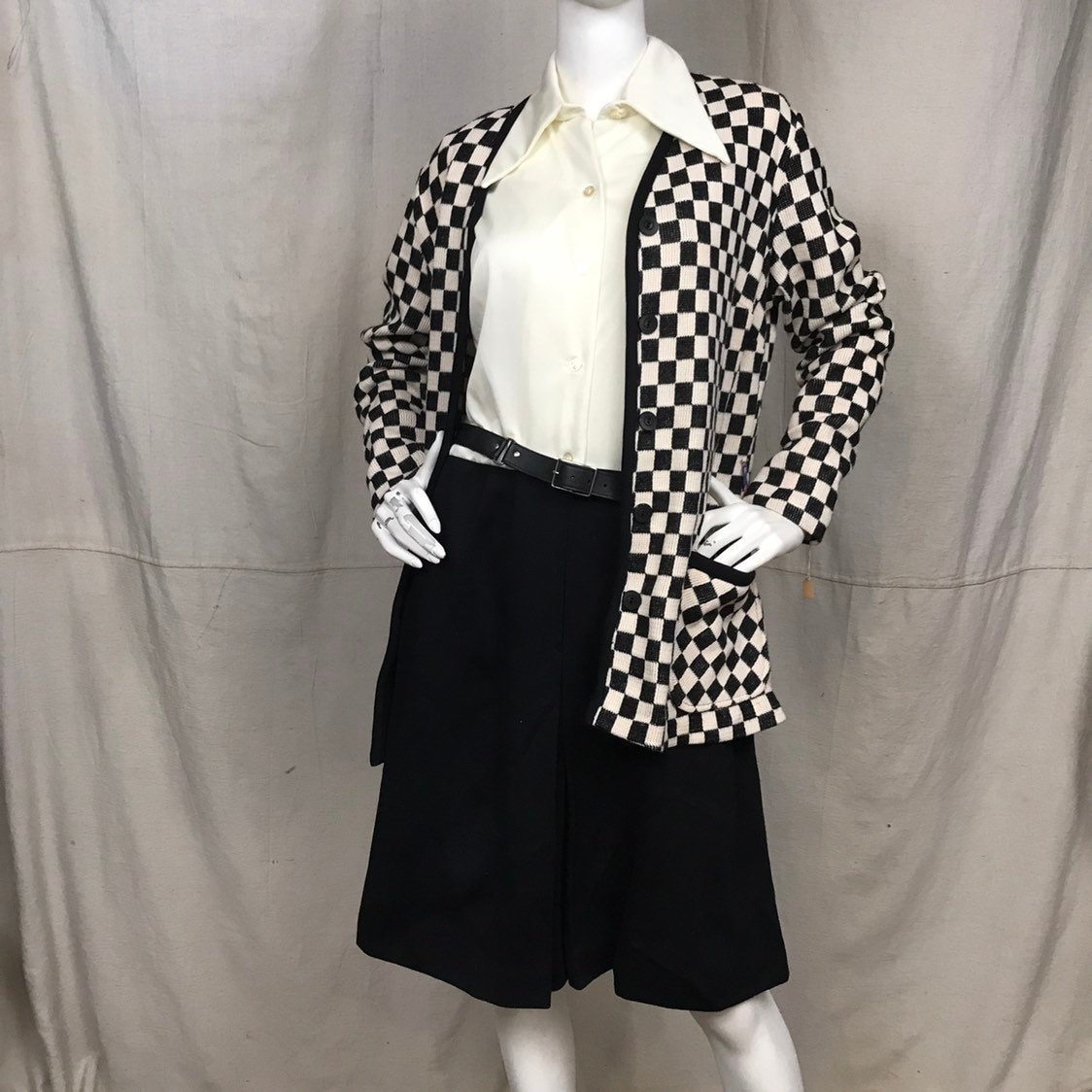 60Er Jahre Karo Kleid & Cardigan Set, Deadstock Gr.8/10 von HiddenRiverFindsCo