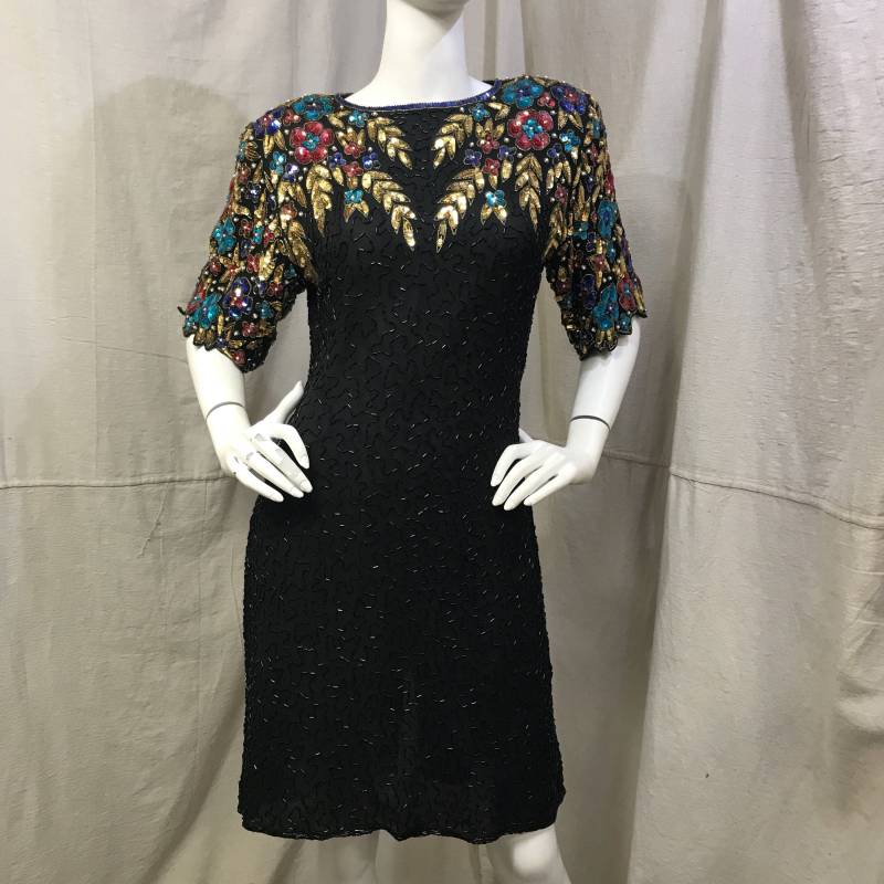 80Er Perlen Pailletten Kleid, Schwarzes Seiden Größe M von HiddenRiverFindsCo