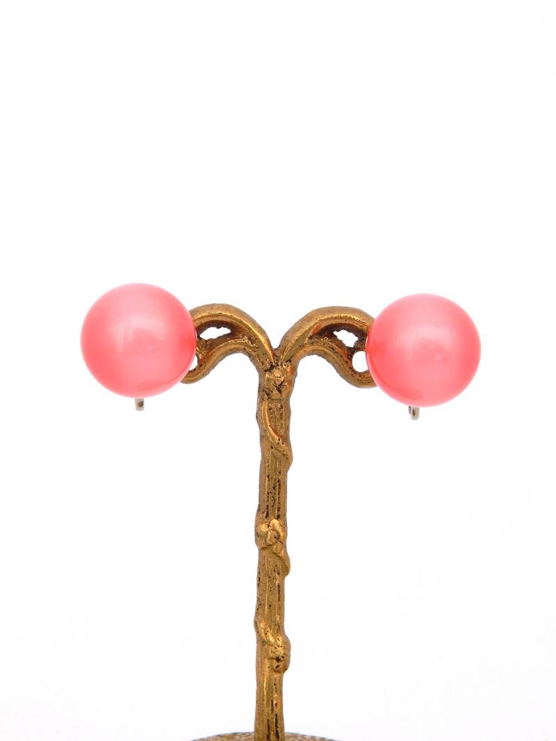 Pink Moonglow Lucite Ohrringe, Orb Knopf Ohrringe von HiddenStairwayFinds