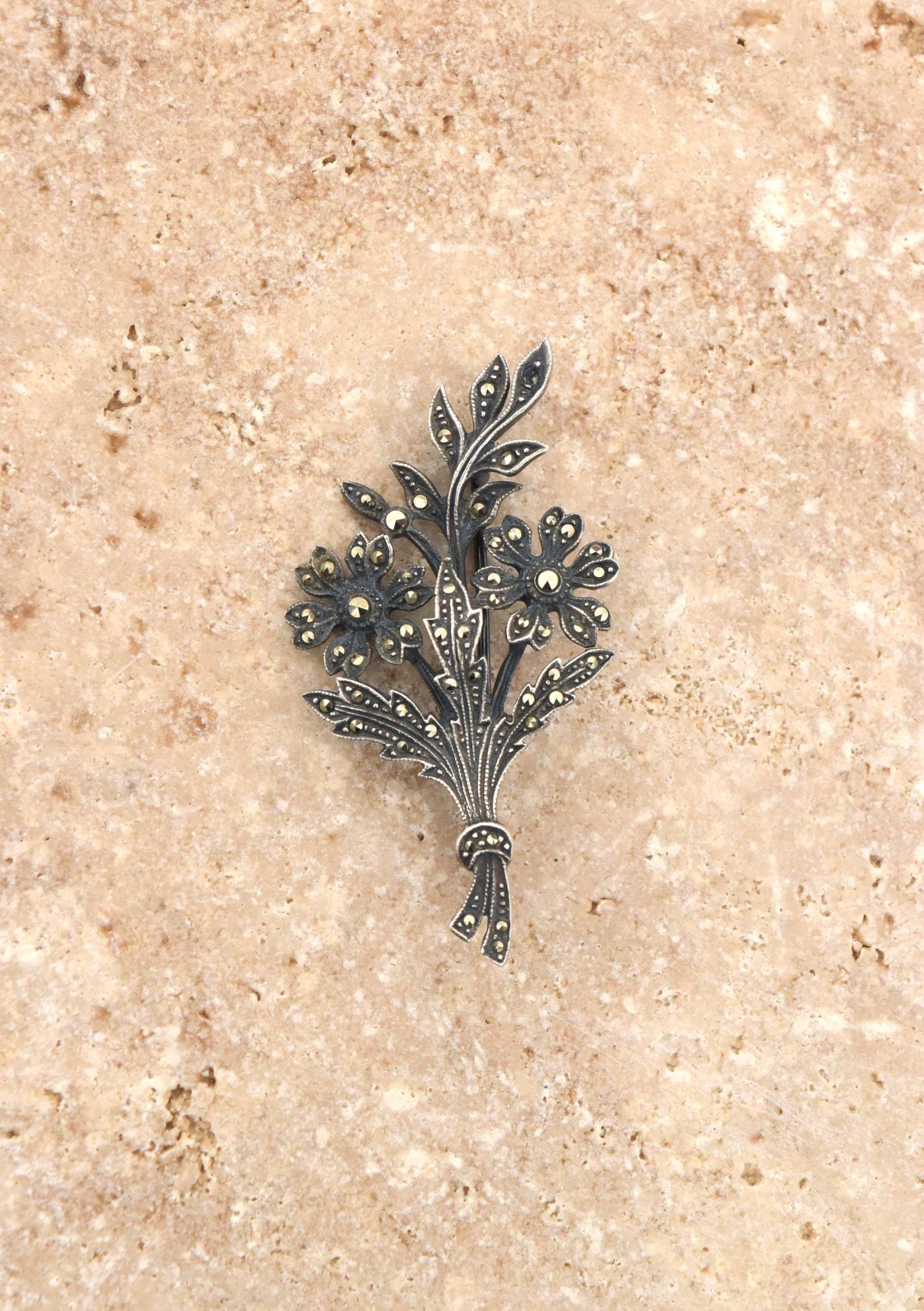 Silber Markasit Blumen Anstecknadel Bg, Sterling Blumenspray Blumenstrauß Brosche Pin von HiddenStairwayFinds