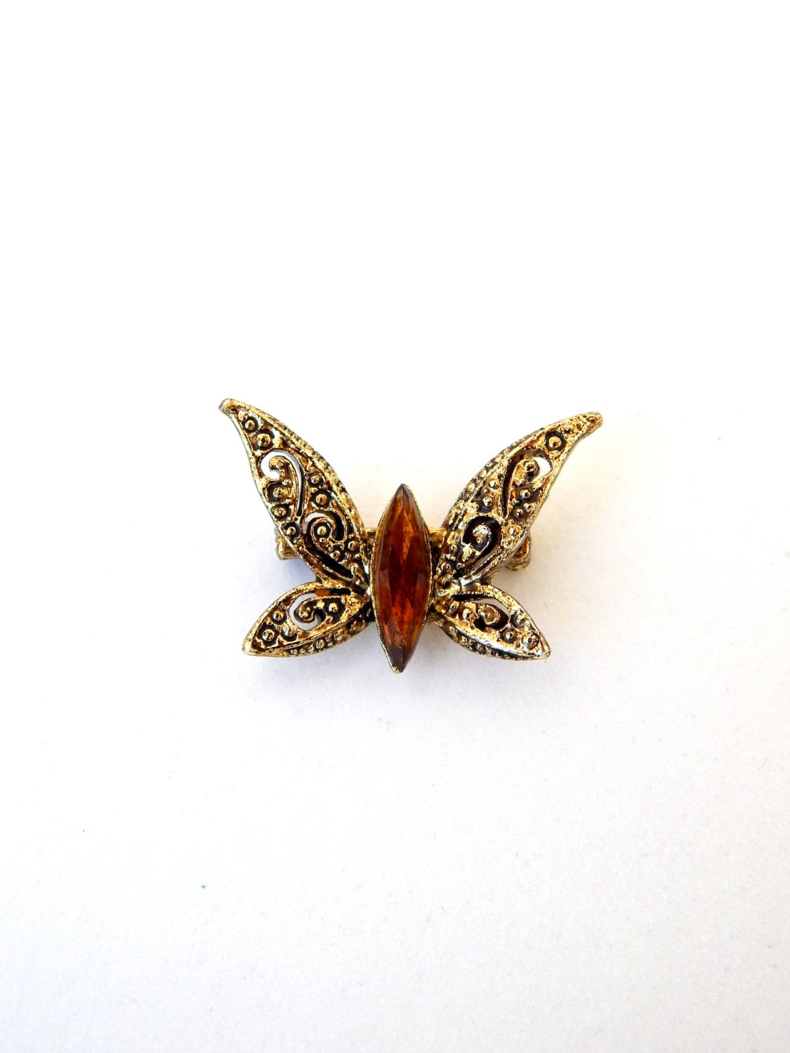 Vintage Schmetterling Pin, Gold Tone Braun Strass Motte Brosche, Insekt Brosche von HiddenStairwayFinds