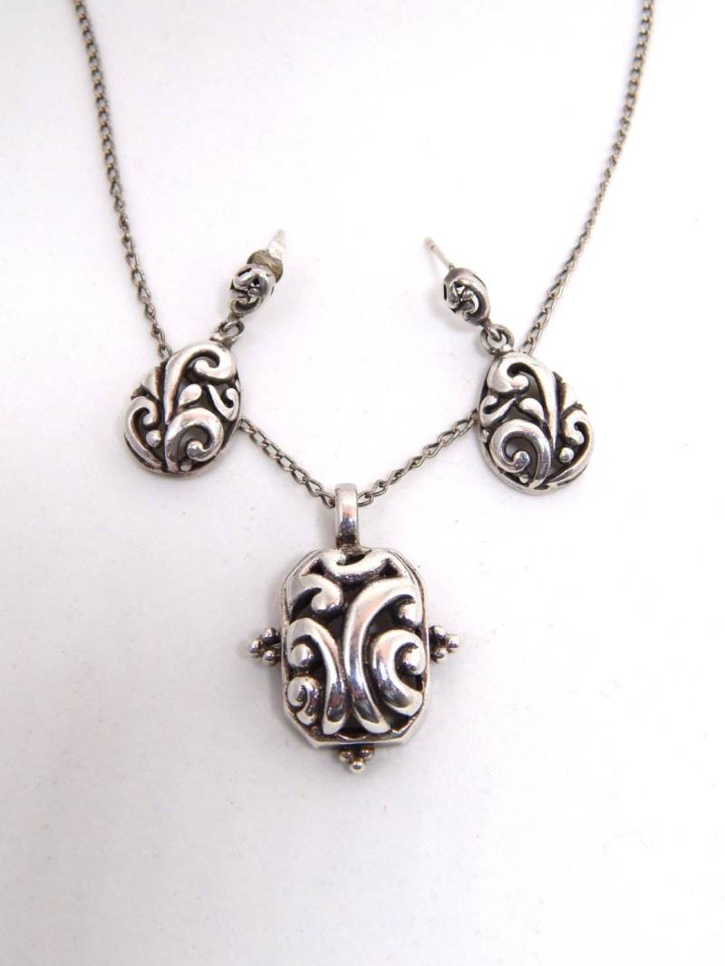 sterling Silber Halskette Und Ohrringe, Wunderliche Durchbrochene Anhänger Kette Schmuck Set sterling Silber Halskette Und Ohrringe, Wunderliche Durchbrochene Anhänger Kette Schmuck Set von HiddenStairwayFinds