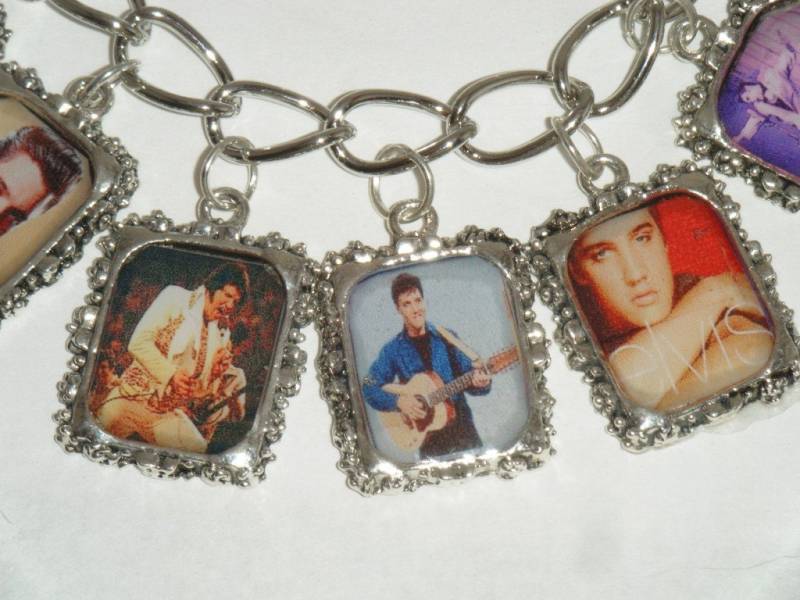 Elvis Bettelarmband Altered Art von HiddenValleyJewelry