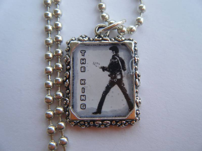 Elvis "Der König" Halskette Elvis "Der König" Halskette von HiddenValleyJewelry
