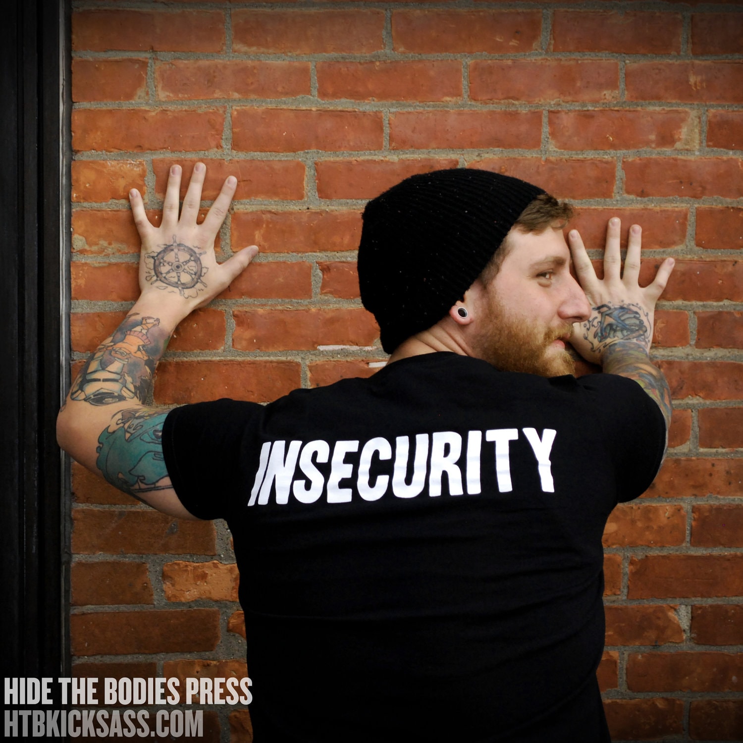 Unsicherheitsshirt Unsicherheitsshirt von HideTheBodies