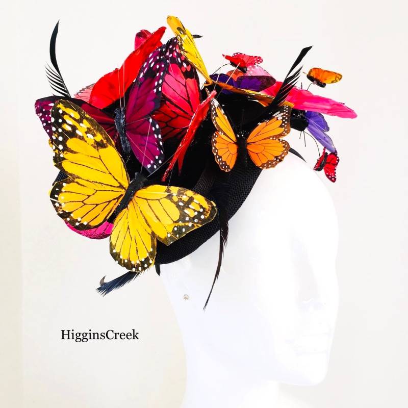 Fascinator, Schmetterling Hut, Derby Fascinator Kopfschmuck Von Higginscreek von HigginsCreek