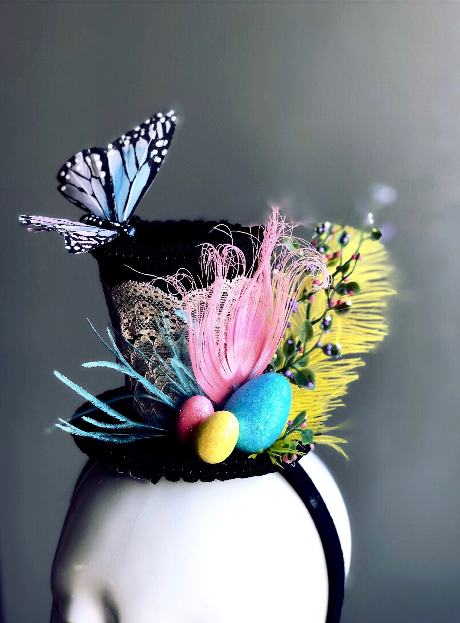 Osterhut Damen Fascinator | Kleine Mädchen Osterhüte Massgeschneidert von HigginsCreek