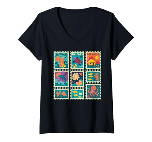 Damen Retro-Reisestempelgrafik mit Meeresleben und Tropen T-Shirt mit V-Ausschnitt Damen Retro-Reisestempelgrafik mit Meeresleben und Tropen T-Shirt mit V-Ausschnitt von High Tide Threads