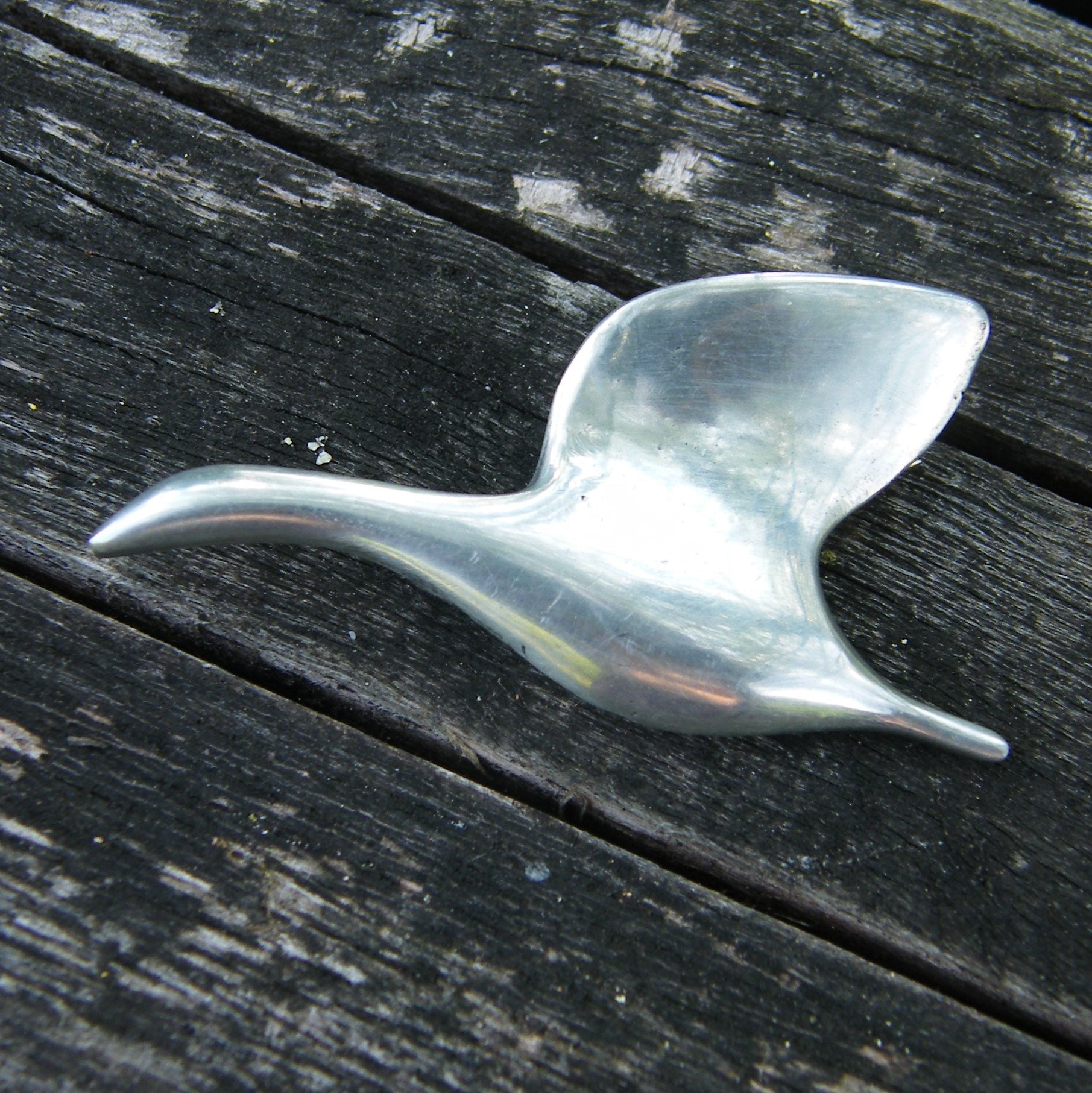 Schwanenbrosche, Vogelbrosche, Gänse-Schmuck, Vogelschmuck, Handgefertigt, Geschenk Für Vogelliebhaber, Feinzinn, Handgegossen Von William von HighCountryPewter