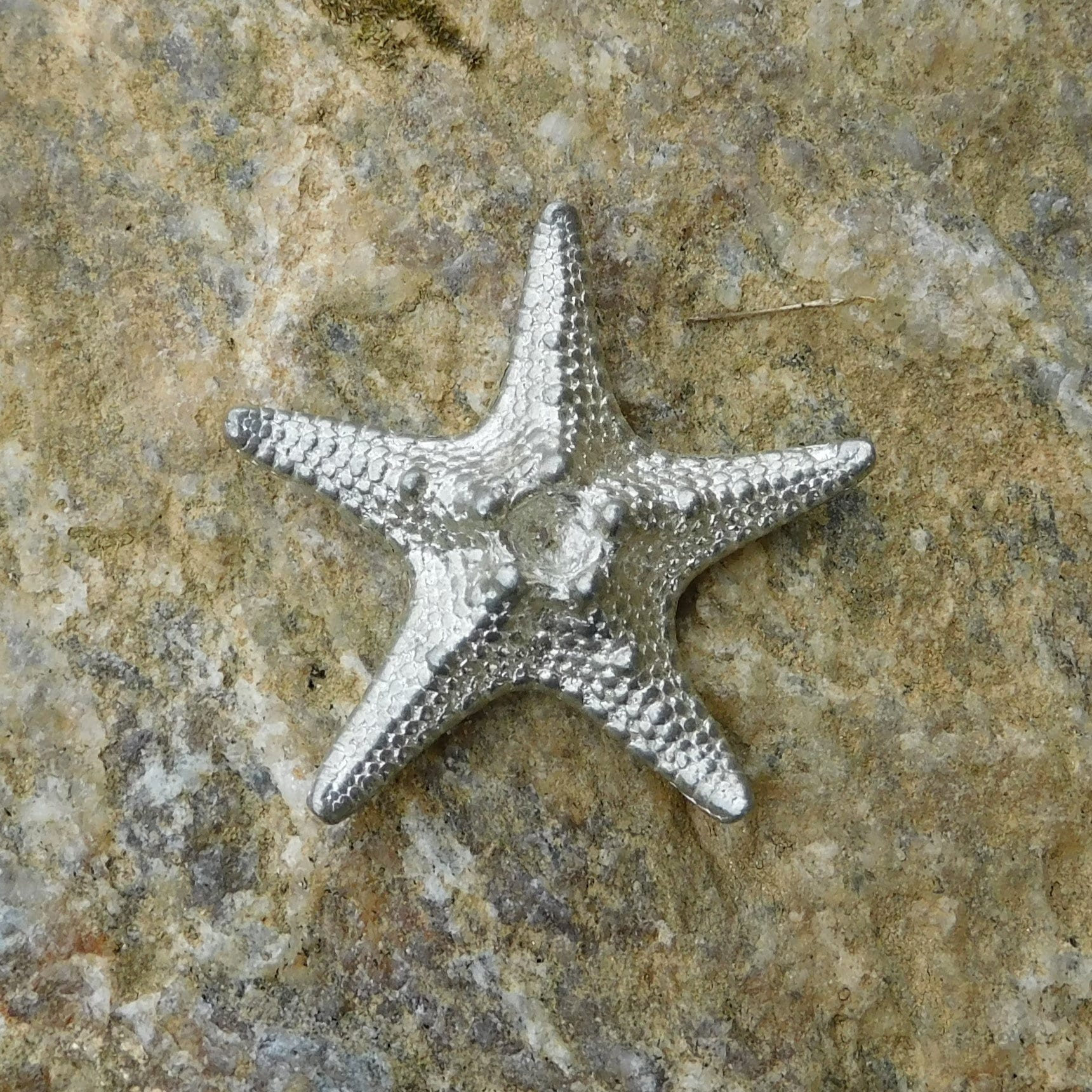 Seestern-Brosche, Handgemachter Schmuck, Aus Deutschem Zinn von HighCountryPewter