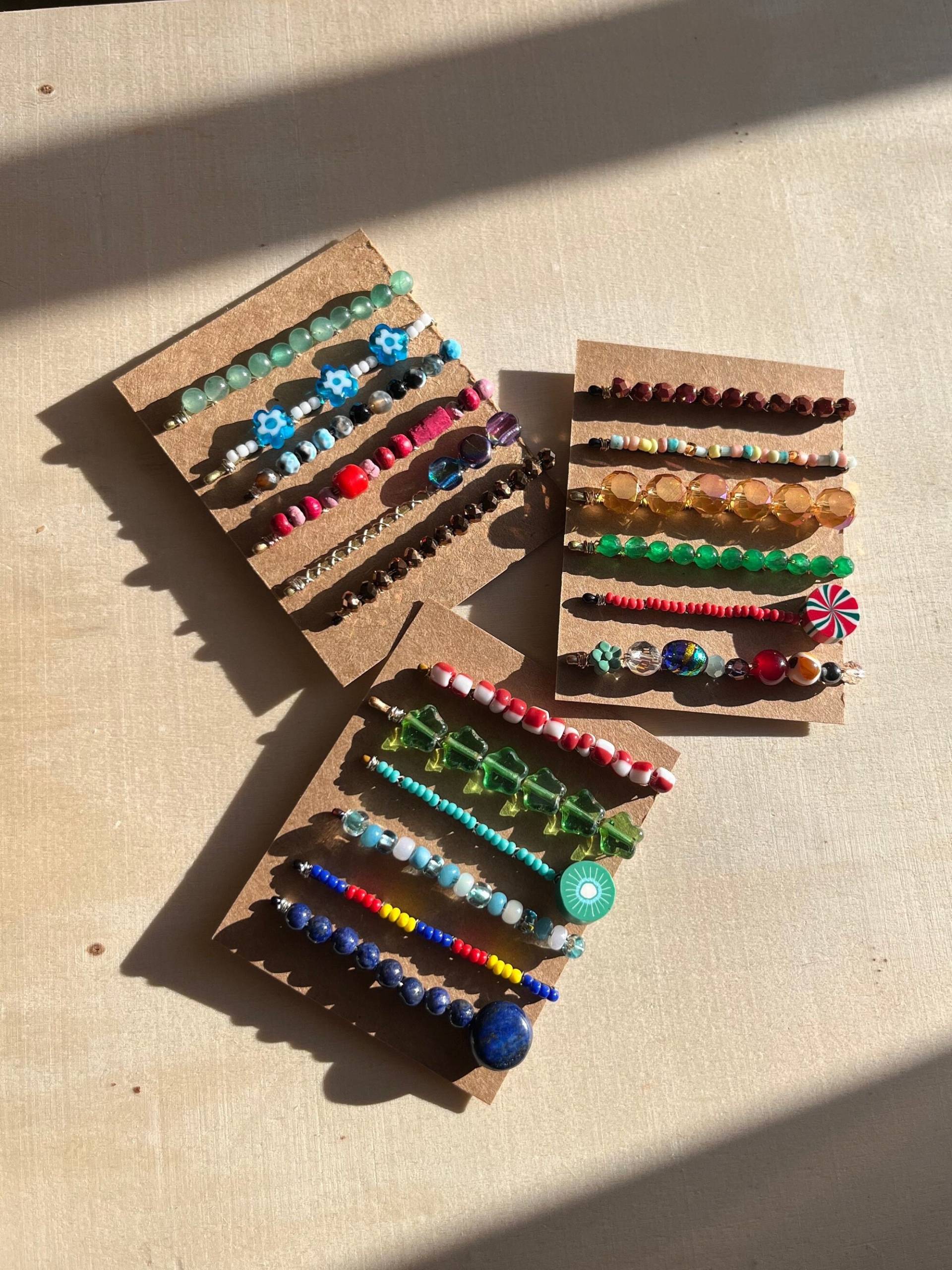 2 Mystery Perlen Bobby Pins 2 Mystery Perlen Bobby Pins von HighWireShop