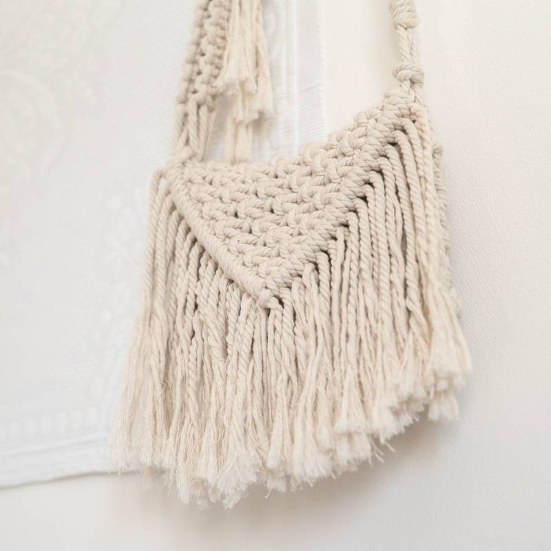 Kleiner Beutel Mit Makramee Und Beweglichem Knoten von HigherFF