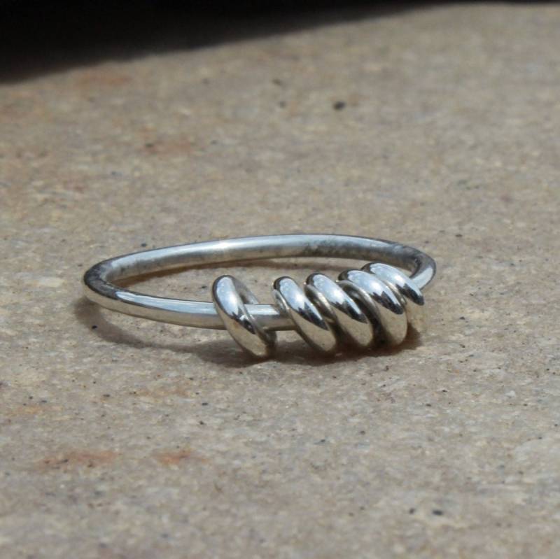 Fidget Ring Sterling Silber | Anti-Angst-Ring Zierlicher Boho Frauen Handgemachter Spinner Daumen Statement von HighlightIN