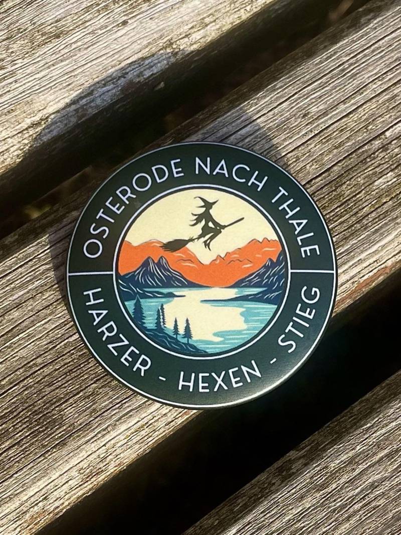 Button Harzer-Hexen-stieg Osterode Thale Brocken Badge Pin Button Harzer-Hexen-stieg Osterode Thale Brocken Badge Pin von HikeAndOutdoor