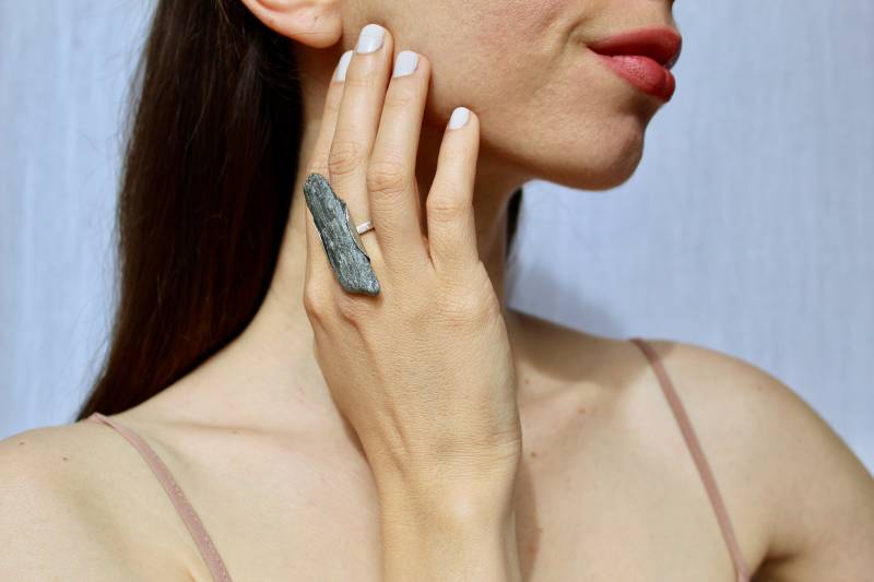 Strandstein Ring | Handgefertigter Schmuck Natürlicher Statement Boho Minimal Ring Geschenk Für Sie Kostenloser Versand Weltweit von HilalSecenDesigns