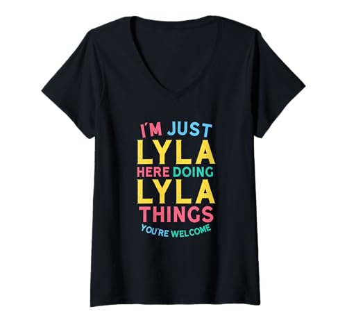 Damen Lyla Macht Hier Lyla-Dinge Lustiger Lyla Name T-Shirt mit V-Ausschnitt Damen Lyla Macht Hier Lyla-Dinge Lustiger Lyla Name T-Shirt mit V-Ausschnitt von Hilarious Lyla Girl Name Stuff Corner