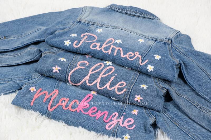 Personalisierte Jeansjacke Für Babys Und Kinder Individueller Name von HilkeBar