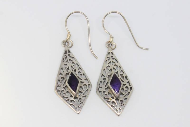 Amethyst Rhombus Tropfen Silber Ohrringe French Hooks von HillChapelSilver