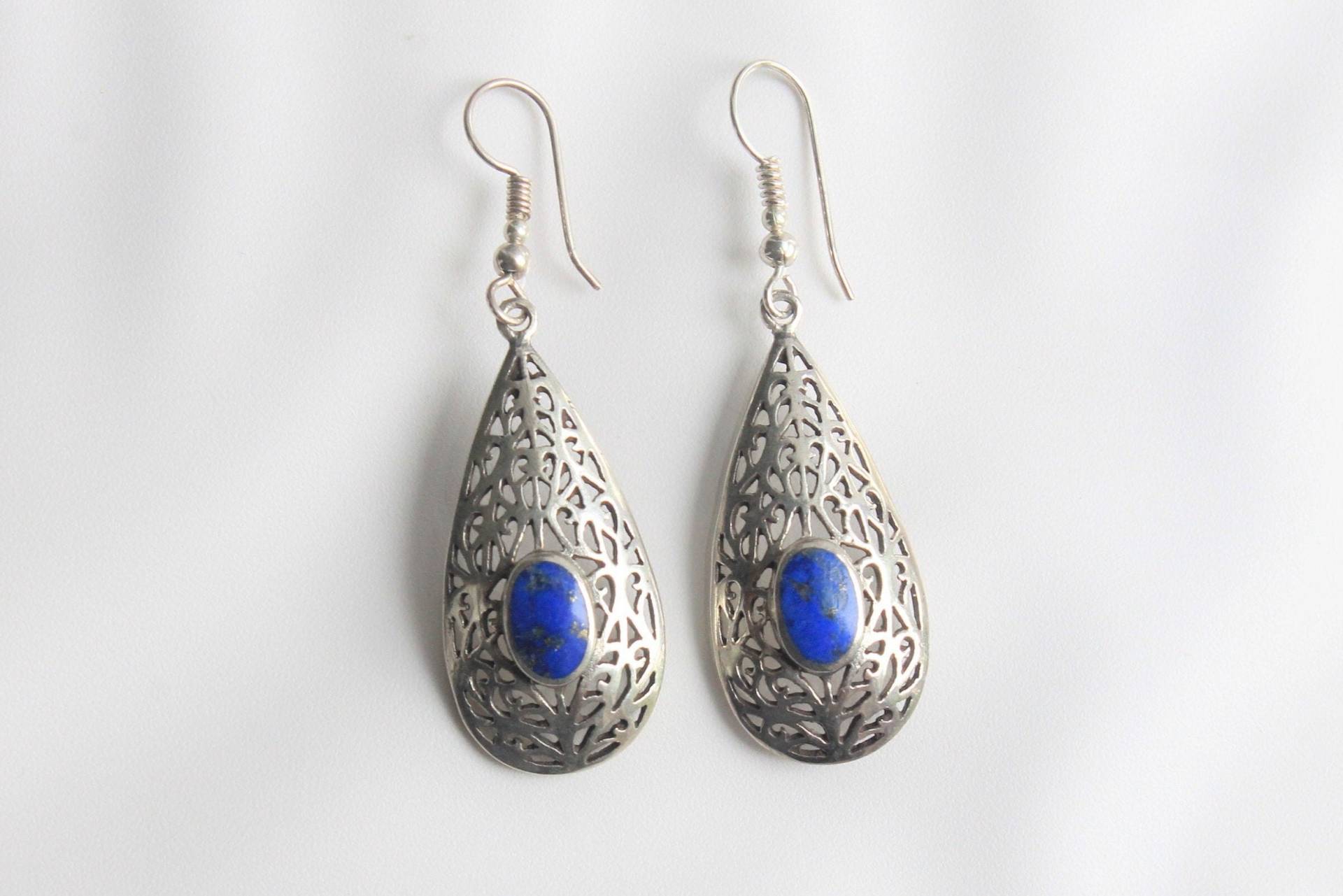 Lapis Filigran Längliche Tropfen Sterling Silber Ohrringe French Hooks Lapis Filigran Längliche Tropfen Sterling Silber Ohrringe French Hooks von HillChapelSilver