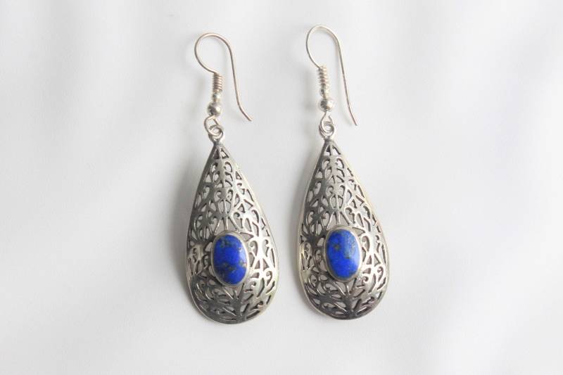 Lapis Filigran Längliche Tropfen Sterling Silber Ohrringe French Hooks von HillChapelSilver