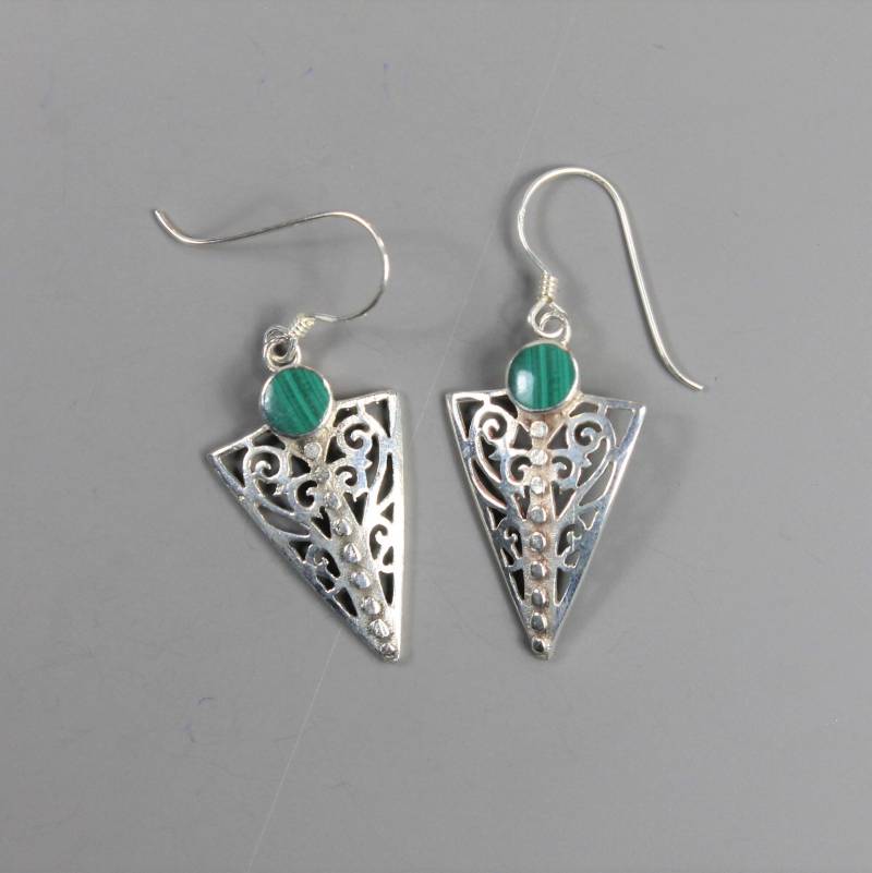 Malachit Filigran Spitze Tropfen Silber Ohrringe von HillChapelSilver