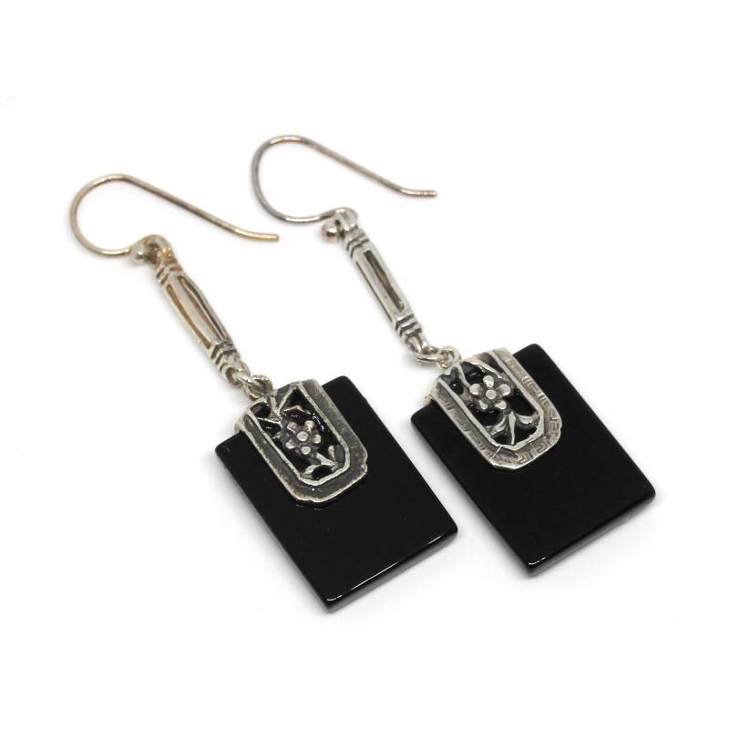 Onyx Und Sterling Silber Rechteck Ohrringe Mit Blumen Motiv, Alle Natursteine von HillChapelSilver