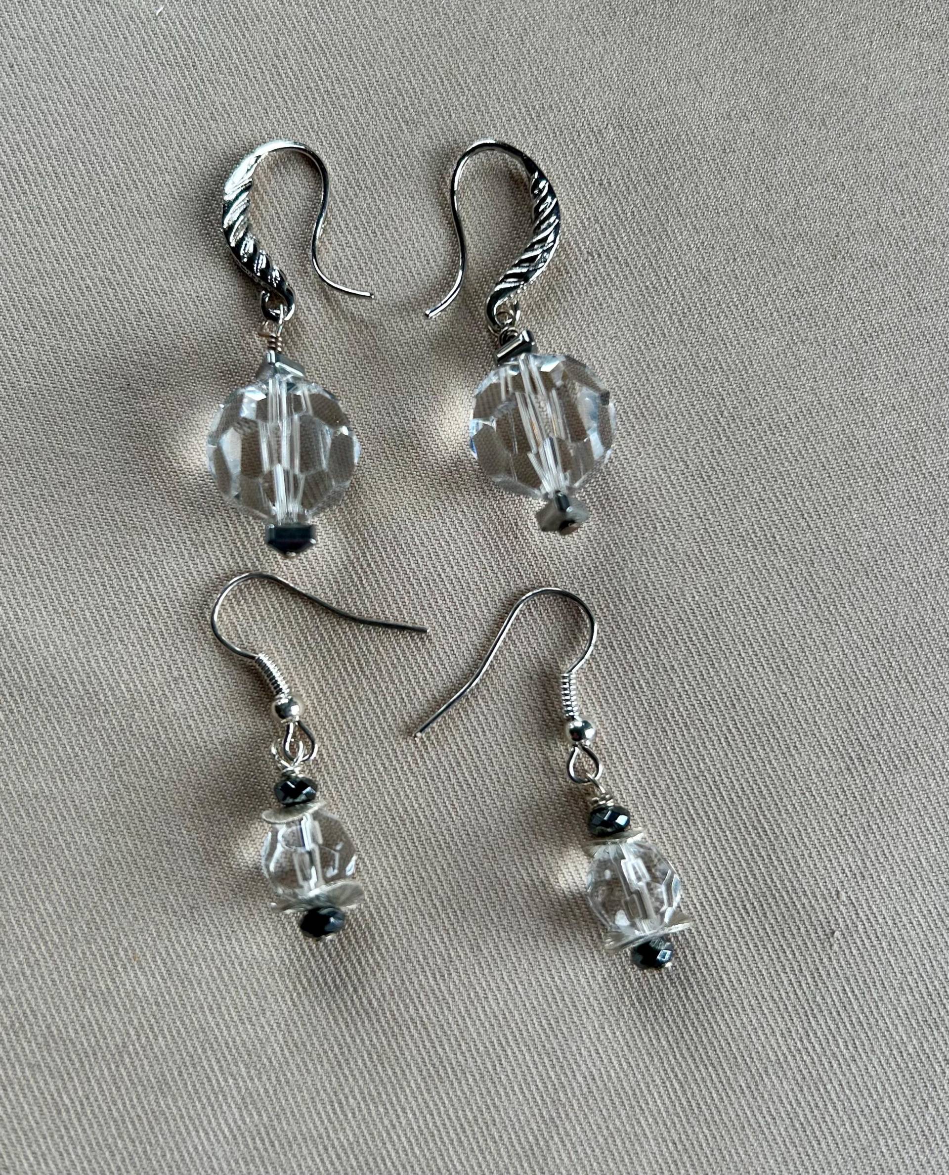 Edelstein Ohrschmuck Aus Fac. Bergkristallperlen 14 Und 8 Mm Mit Silberfarbenen Ohrhaken, Heilstein, Geschenk, Handmade Hilla-Beads von HillaBeads