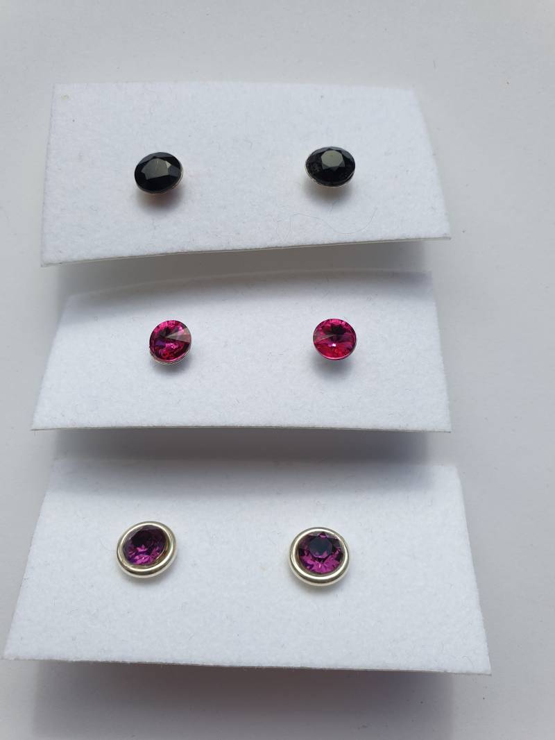 Ohrstecker Aus Silber Mit Verschiedenen Farbedelsteinen Fac. 8 Mm von HillaBeads