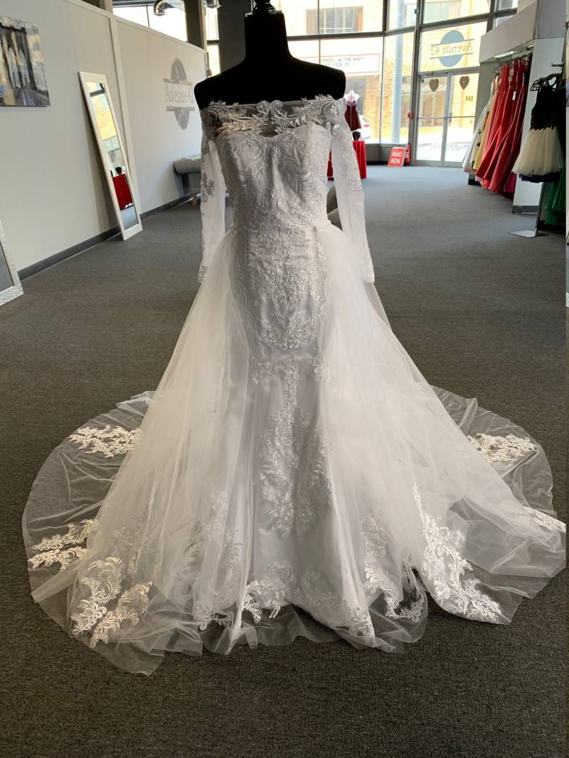 Brautjungfrau Kleid Mit Tüll Überrock von HillaryMaddison