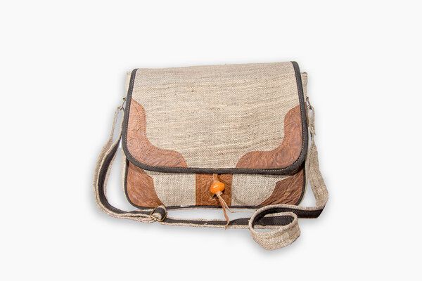 Himal Hemp HH Handtasche MAHILA aus wildem Hanf von Himal Hemp