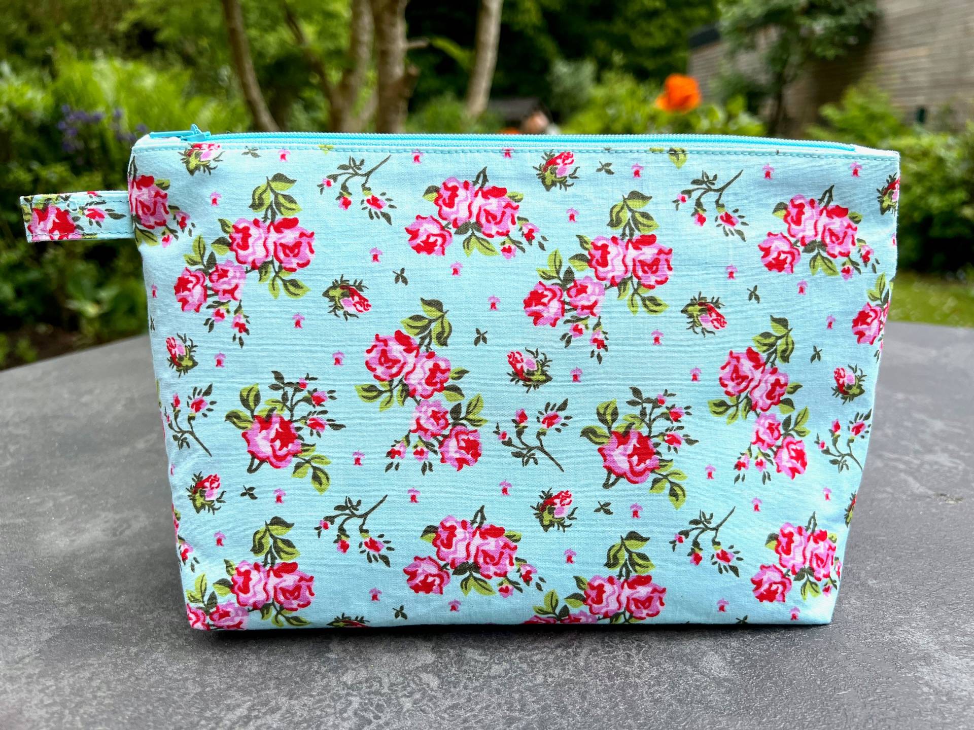Kosmetiktasche "Little Roses" | Gr.m Kosmetiktasche "Little Roses" | Gr.m von HimmelsZwirn