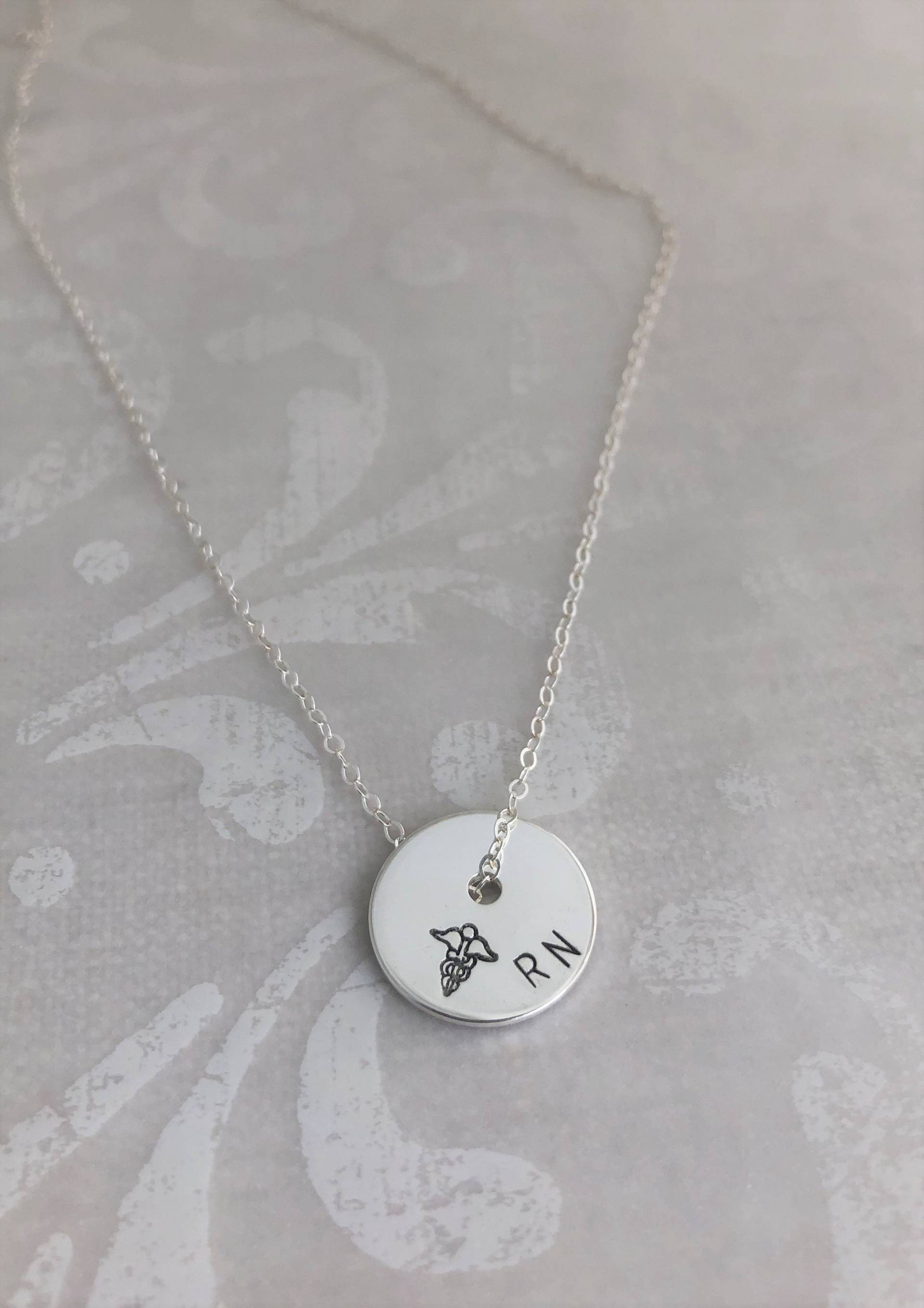 Washer Style Krankenschwester Wertschätzung Halskette Washer Style Krankenschwester Wertschätzung Halskette von HipMomJewelry