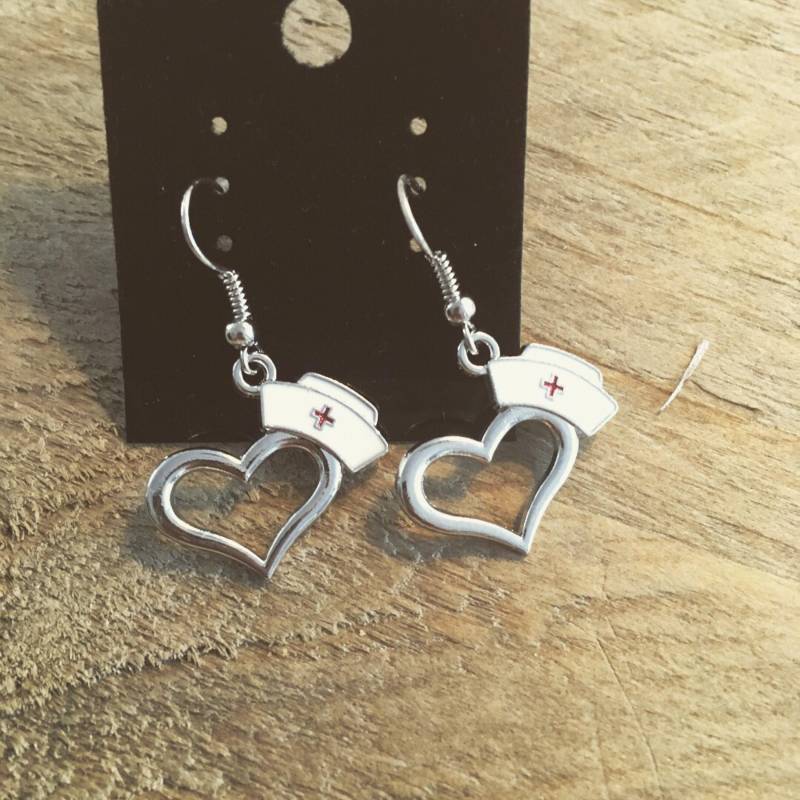 Krankenschwester Ohrringe / von HipvanWol