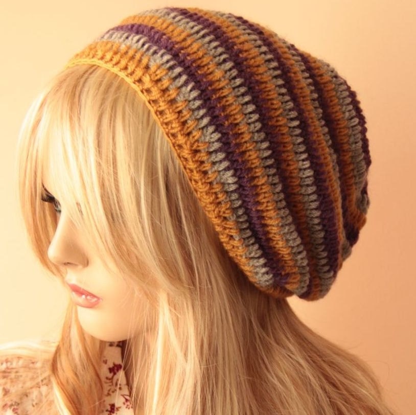 Gehäkelte Beanie Mütze Gestreift, Senf, Lila, Grau, Winter Accessoires, Mütze, Geschenkidee, Geschenk Für Sie, Frauen, Wollmischung von HirasuAccessories