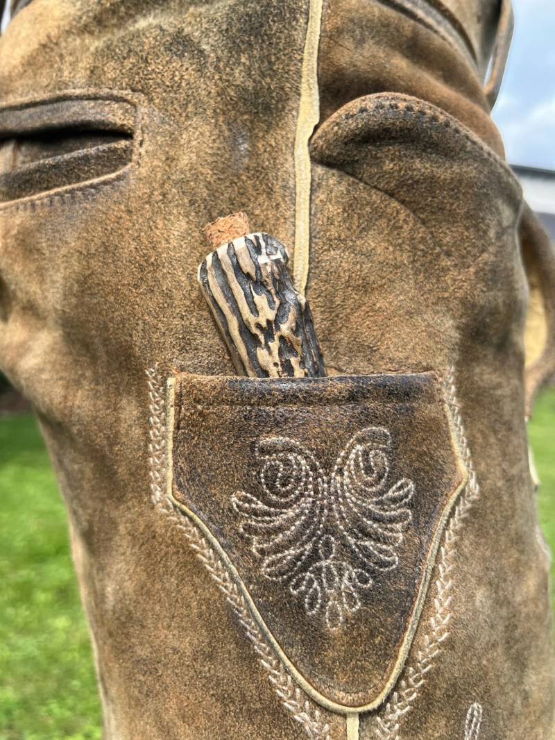 Schnupftabak Dose Aus Echtem Rehgeweih - Passend Zur Lederhose Oktoberfest Gadget Für Wiesn Koks | Schneeberg von Hirschmoebel