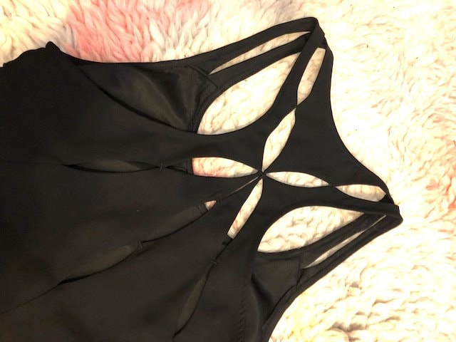 90Er Jahre Club Kleid Mit Ausschnitt Zurück 90Er Jahre Club Kleid Mit Ausschnitt Zurück von HisCoyMistress