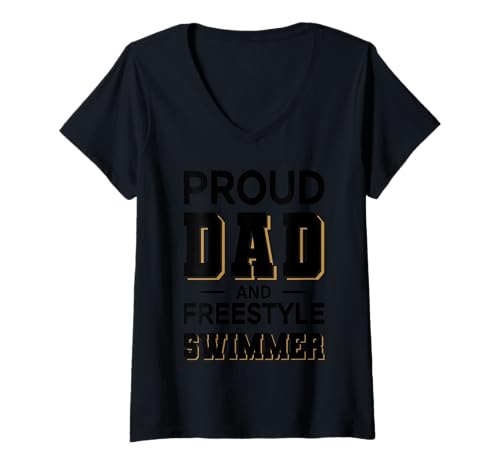 Damen Proud Dad Freestyle Swimmer Design schwarz voll T-Shirt mit V-Ausschnitt Damen Proud Dad Freestyle Swimmer Design schwarz voll T-Shirt mit V-Ausschnitt von Hito & Ece Family Love