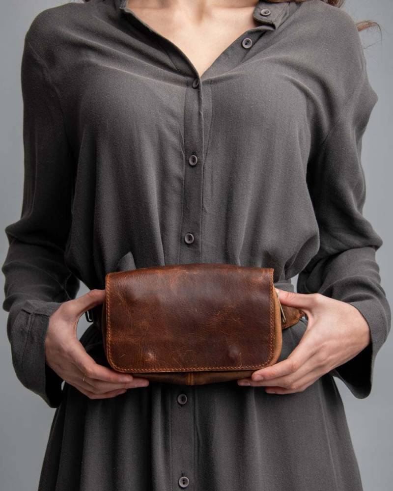 Gürteltasche Aus Leder Handgemachte in Braun von HitonasCOM
