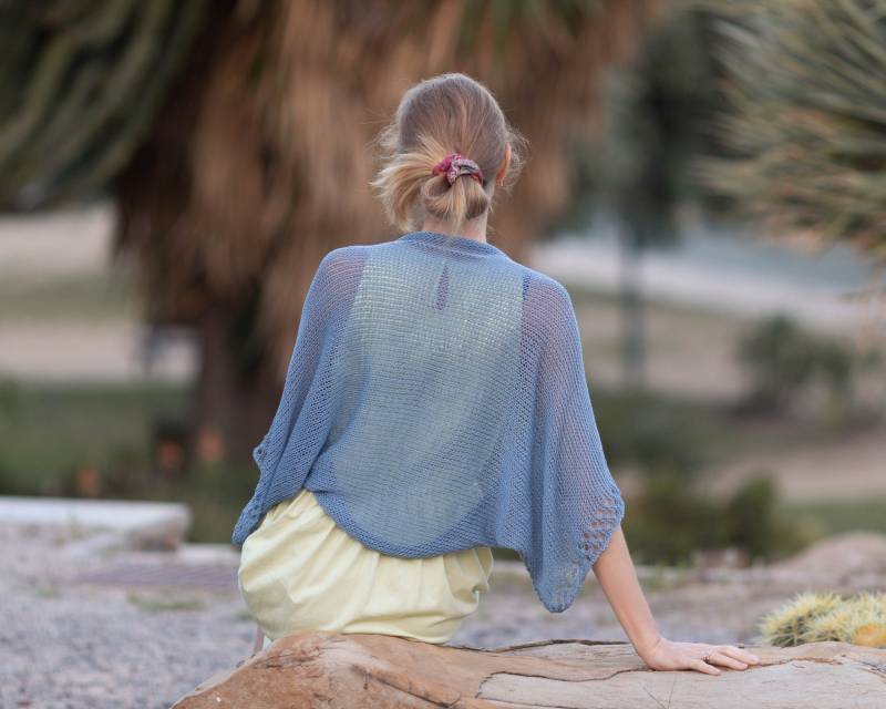 "Strickjacke "Vergissmeinnicht" Farbe Locker Sommer Strickjacke Baumwolle Leichte Jacke Damen Oversize Kleidung Übergröße Boho Bolero Handarbeit" von HitsKnits