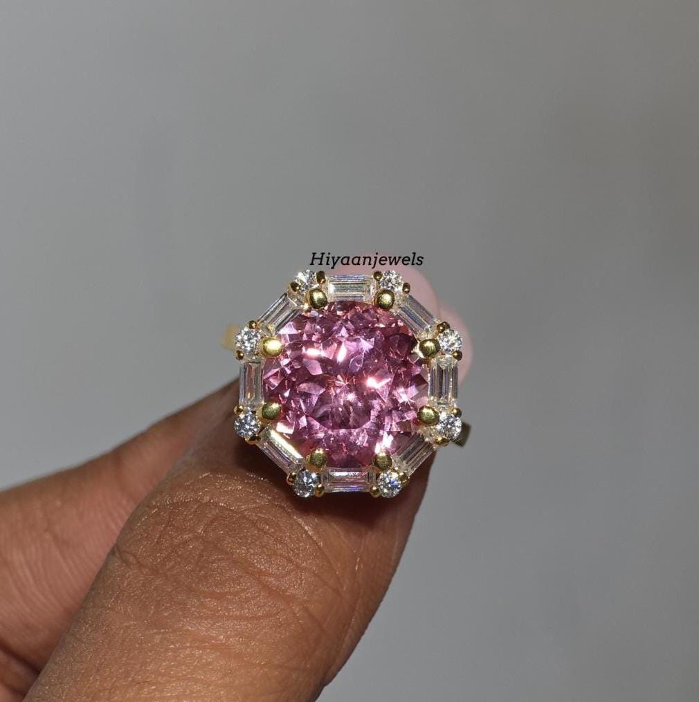 Vintage Style 7.5Ct Pink Portuguese Cut Wedding Gift Ring, Baguette & Round Unique Halo With Cathedral Pave Bridge Set Solid Gold Ring Vintage Style 7.5Ct Pink Portuguese Cut Wedding Gift Ring, Baguette & Round Unique Halo With Cathedral Pave Bridge Set Solid Gold Ring von Hiyaanjewels