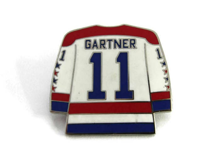 Gartner 11 Rare Eishockey Rechtsaußen Trikot Emaille Anstecknadel Vintage Single Posted Nhl Pin | A Gartner 11 Rare Eishockey Rechtsaußen Trikot Emaille Anstecknadel Vintage Single Posted Nhl Pin | A von HodlGlass