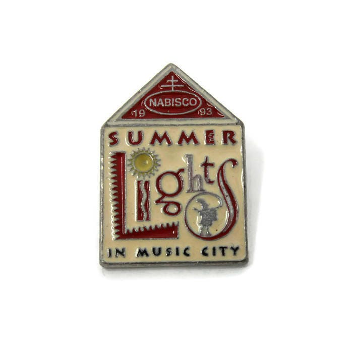Nabisco Sommer Lichter in Musik Stadt 1993 Vintage Emaille Pin Nabisco Sommer Lichter in Musik Stadt 1993 Vintage Emaille Pin von HodlGlass