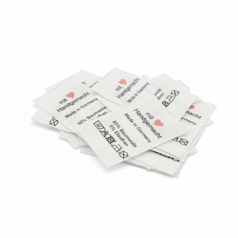 25 Textiletiketten Mit Herz-Symbol Handgemacht - Made in Germany Und Materialangabe von HoedtkeVertrieb