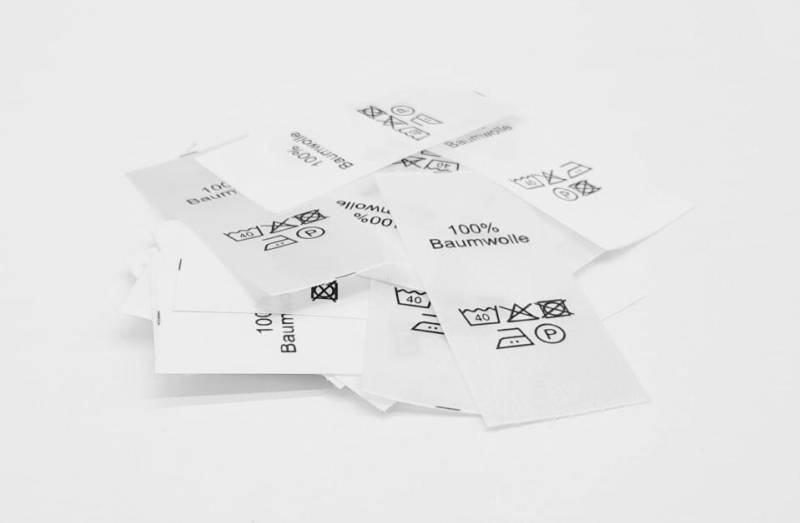 50 Textiletiketten 100% Baumwolle 25x60mm 50 Textiletiketten 100% Baumwolle 25x60mm von HoedtkeVertrieb