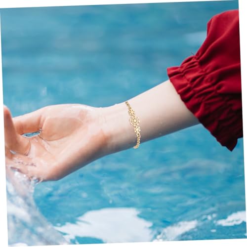 Hoement Schneeflocken Ohrstecker und Doppel lagen Armband aus Edelstahl Stilvolle Halskette mit Einzigartigem Schneeflocken Anhänger Eleganter Schmuck für Party Hochzeit und Geschenk Hoement Schneeflocken Ohrstecker und Doppel lagen Armband aus Edelstahl Stilvolle Halskette mit Einzigartigem Schneeflocken Anhänger Eleganter Schmuck für Party Hochzeit und Geschenk von Hoement