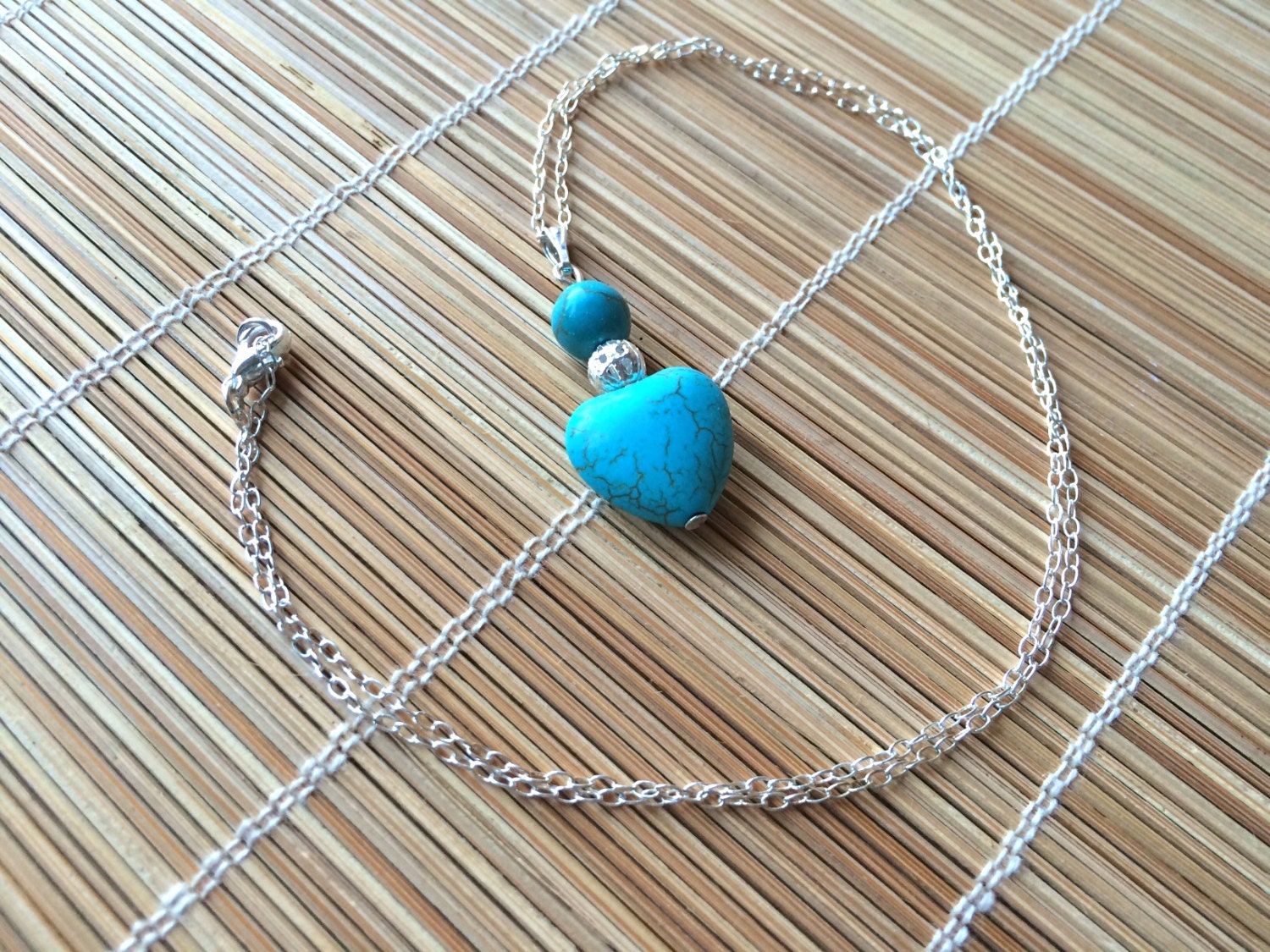 Schöne Blau Türkis Herz Und Perle Anhänger Halskette Sterling Silber Kette - Dezember Birthstone Schöne Blau Türkis Herz Und Perle Anhänger Halskette Sterling Silber Kette - Dezember Birthstone von HoggwinkleDesigns