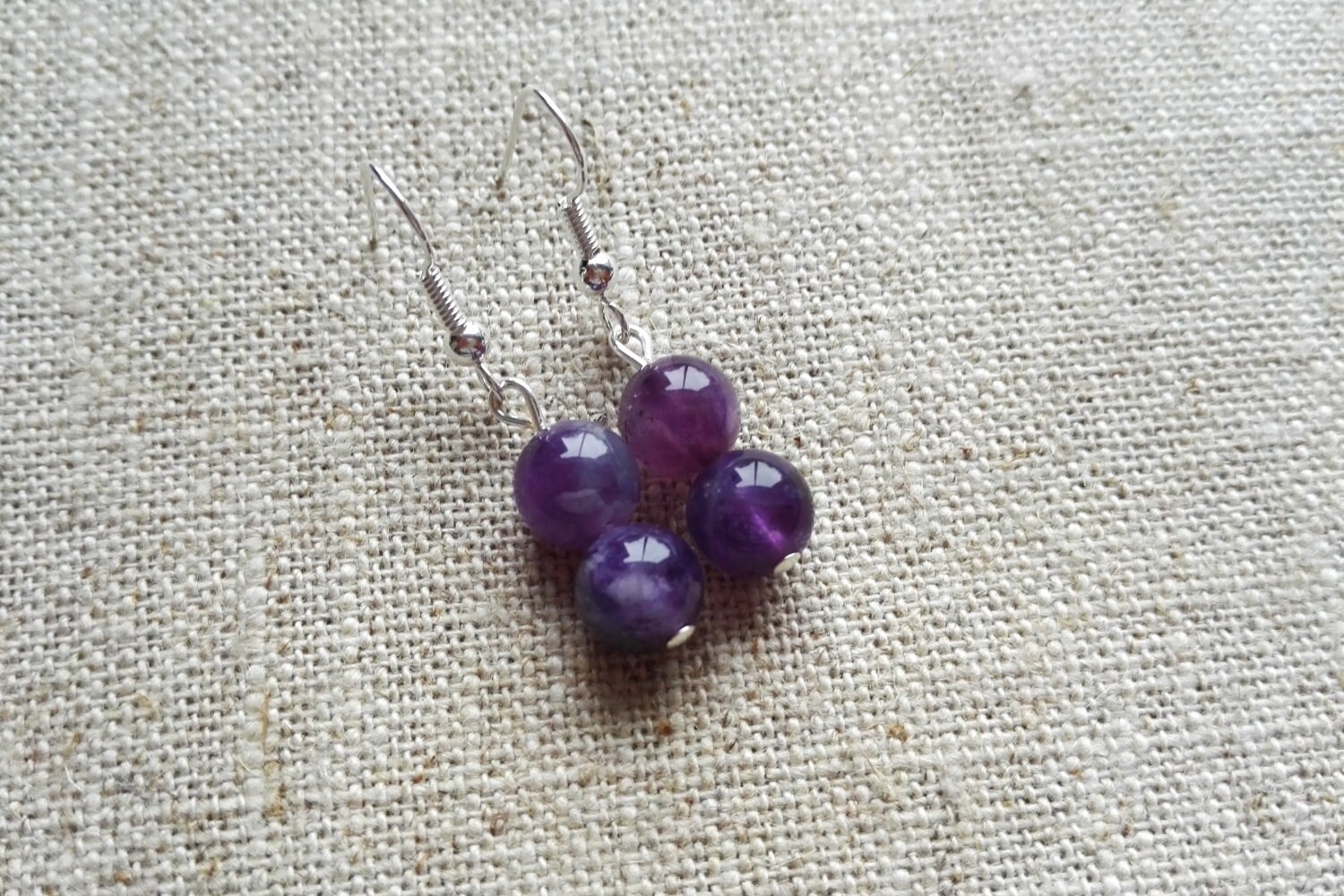 Wunderschöne Amethyst Doppel Perlenohrringe - Februar Birthstone Wunderschöne Amethyst Doppel Perlenohrringe - Februar Birthstone von HoggwinkleDesigns